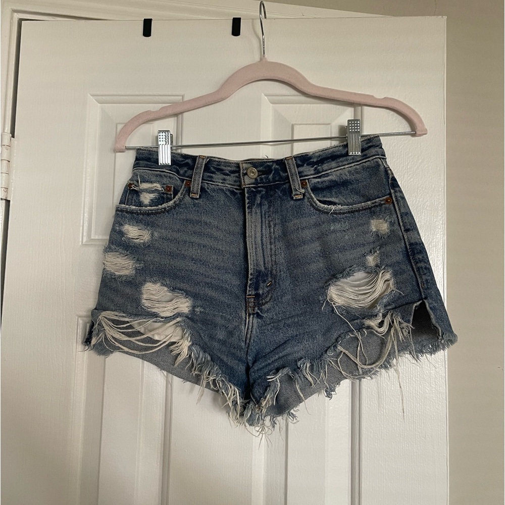 Abercrombie Annie high rise shorts